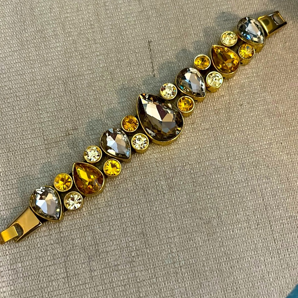 Large crystal bracelet